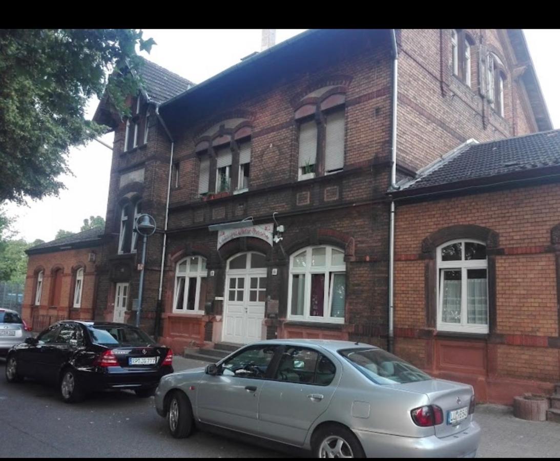 Relax Hotel-Ludwigshafen Zewnętrze zdjęcie