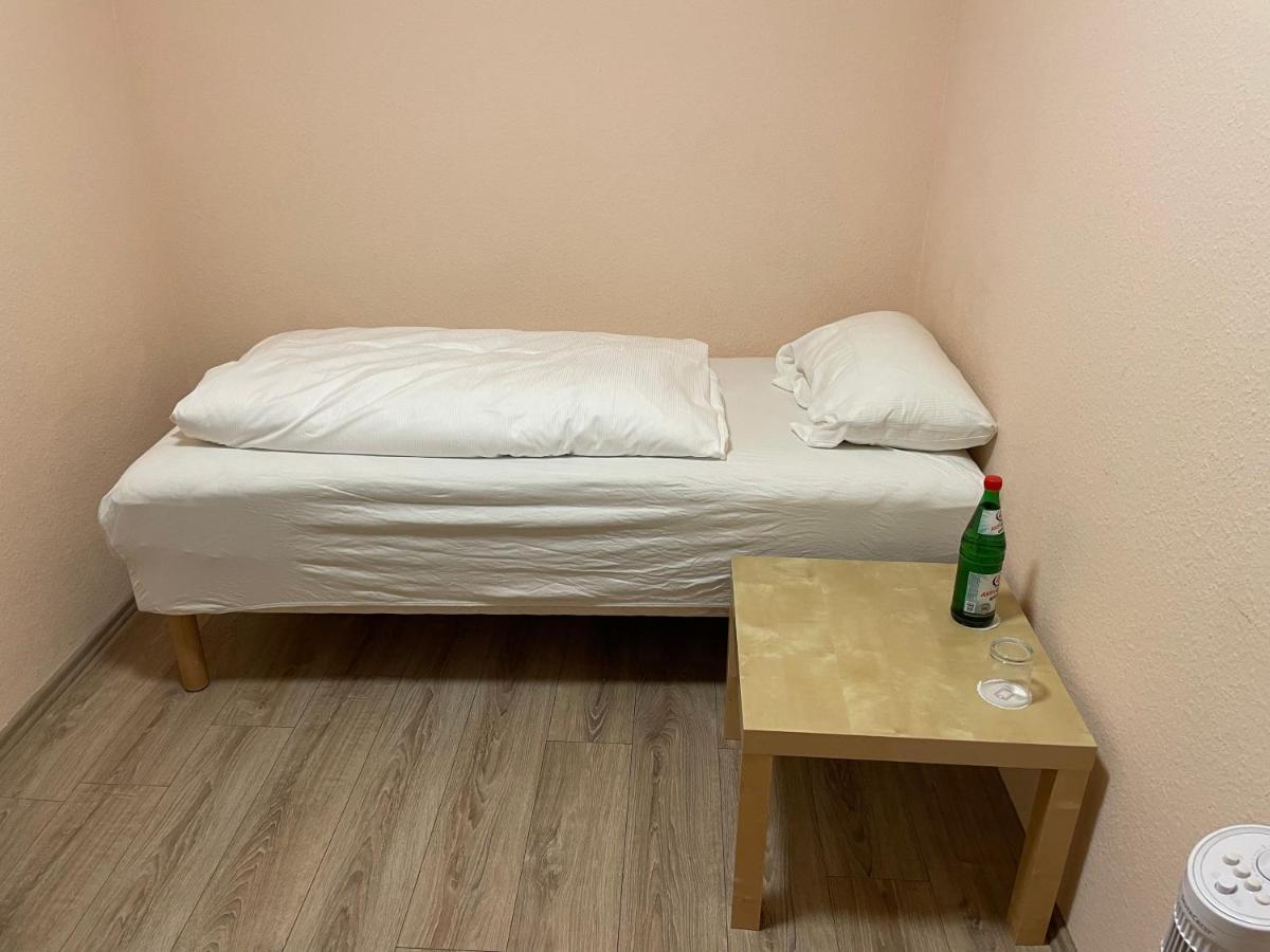 Relax Hotel-Ludwigshafen Zewnętrze zdjęcie