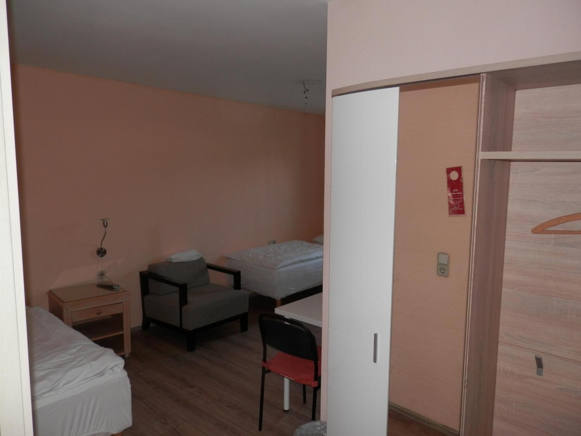 Relax Hotel-Ludwigshafen Zewnętrze zdjęcie