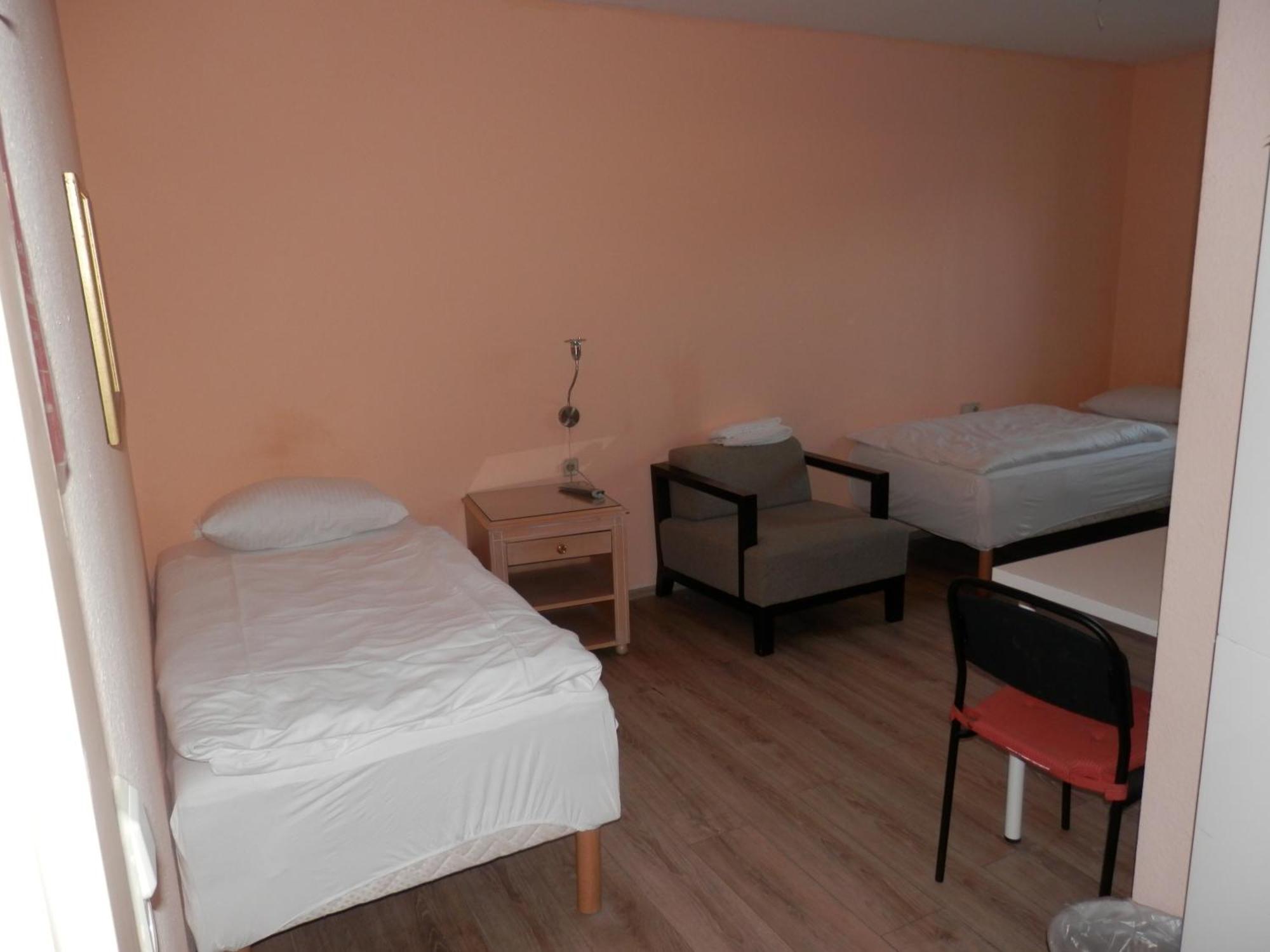 Relax Hotel-Ludwigshafen Zewnętrze zdjęcie
